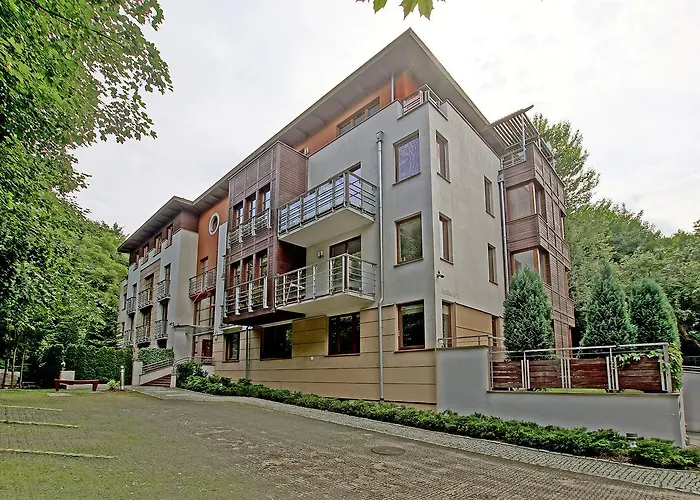 Beachfront Apartment Haga With Free Parking By Noclegi Renters