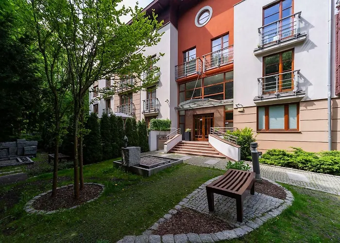 Beachfront Apartment Haga With Free Parking By Noclegi Renters